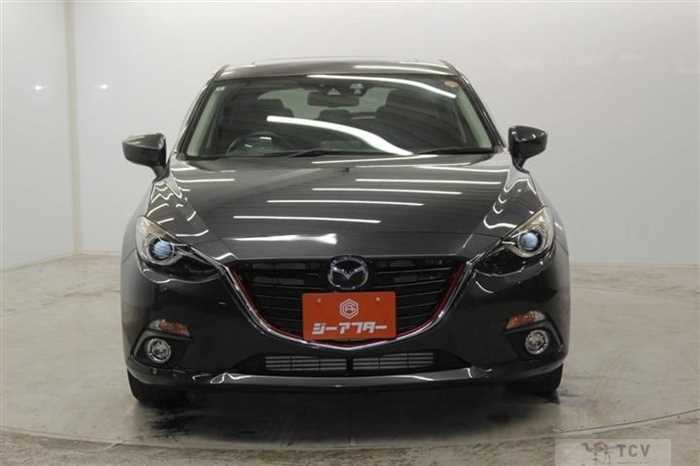 2014 Mazda Axela Sport