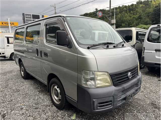 2003 Nissan Caravan