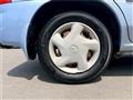 2002 Mazda Demio