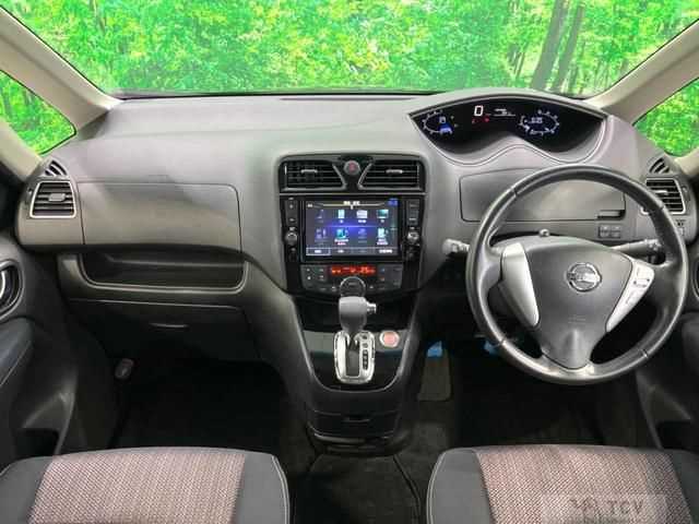 2015 Nissan Serena