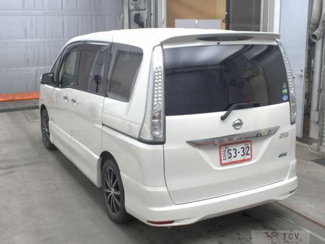 2013 Nissan Serena