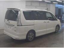 2014 Nissan Serena