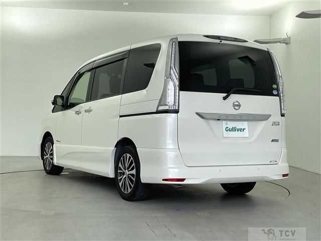 2015 Nissan Serena