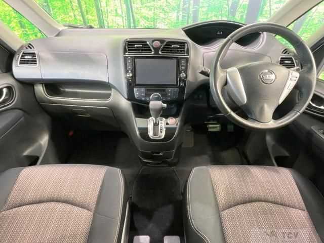 2015 Nissan Serena