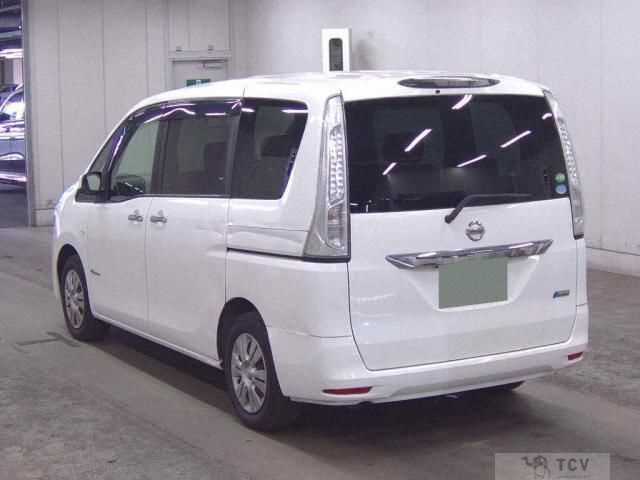 2013 Nissan Serena