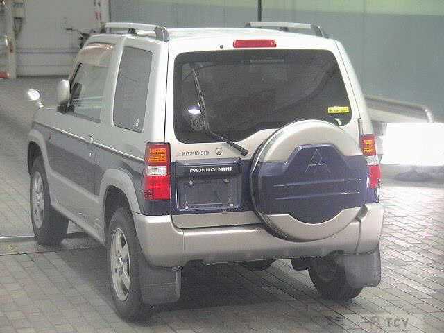 2001 Mitsubishi Pajero Mini