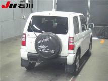 2010 Mitsubishi Pajero Mini