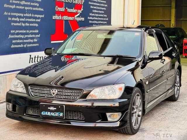 2004 Toyota Altezza