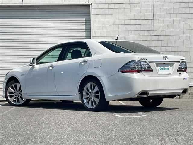 2009 Toyota Crown Hybrid