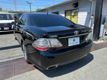2008 Toyota Crown Hybrid