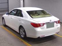 2011 Toyota Mark X