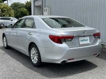 2013 Toyota Mark X