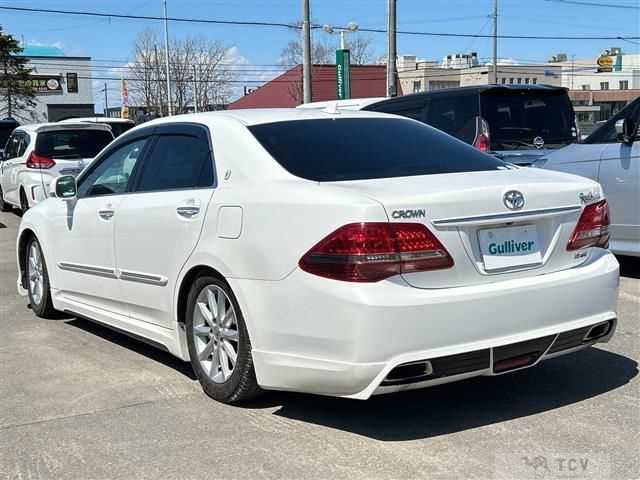 2008 Toyota Crown Royal Series