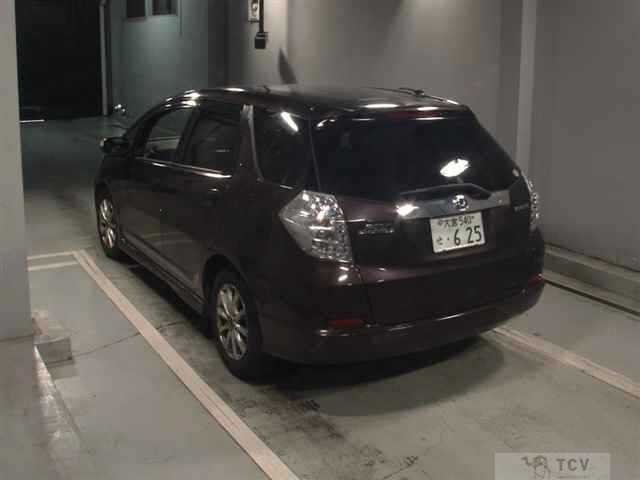 2011 Honda Fit shuttle
