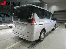 2017 Nissan Serena