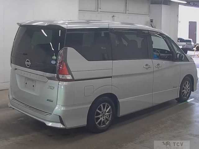 2016 Nissan Serena