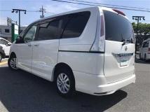 2011 Nissan Serena