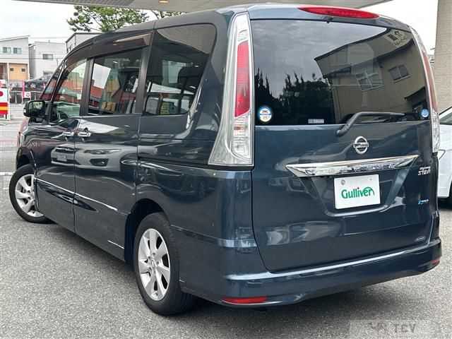 2012 Nissan Serena