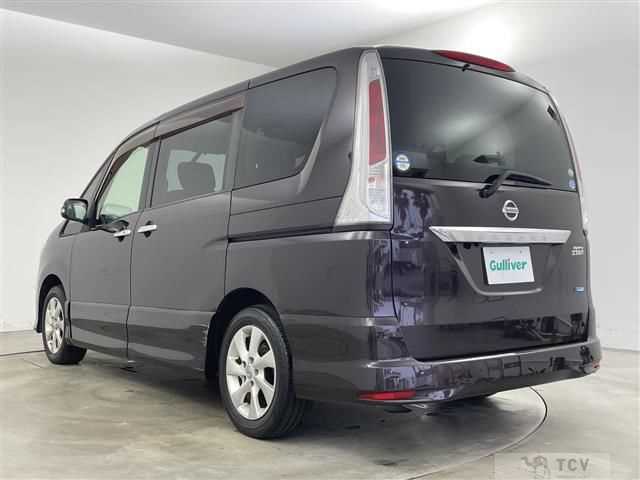 2011 Nissan Serena