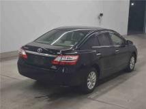 2013 Toyota Premio