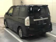 2011 Toyota Voxy
