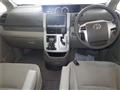 2013 Toyota Noah
