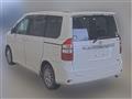 2013 Toyota Noah