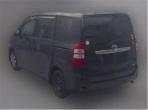 2013 Toyota Noah
