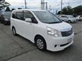 2013 Toyota Noah