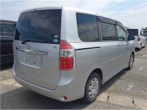 2009 Toyota Noah