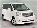 2010 Toyota Noah