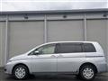 2013 Toyota Isis