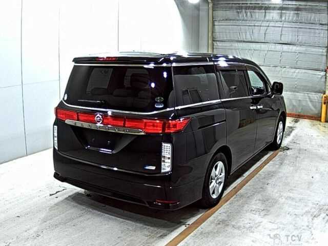 2011 Nissan Elgrand