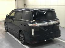 2015 Nissan Elgrand