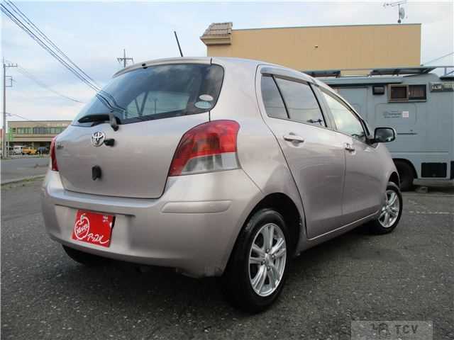 2010 Toyota Vitz