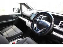2014 Honda Step WGN
