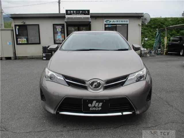 2012 Toyota Auris