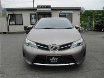 2012 Toyota Auris