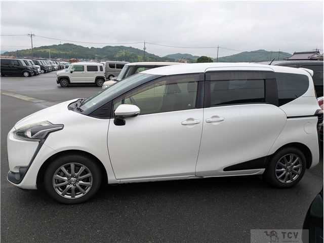 2015 Toyota Sienta