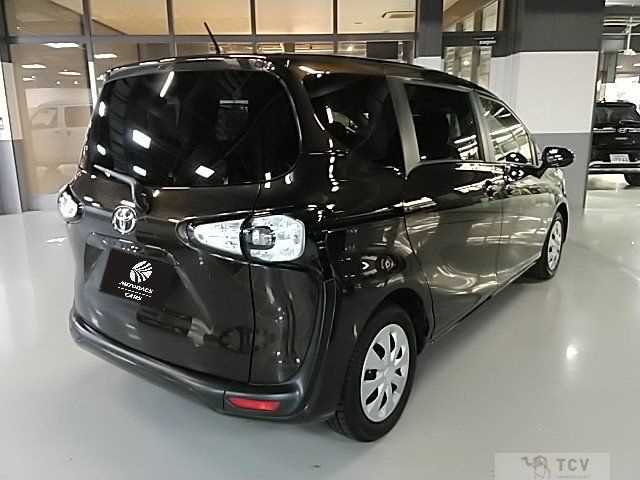 2017 Toyota Sienta