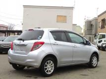 2011 Toyota Vitz
