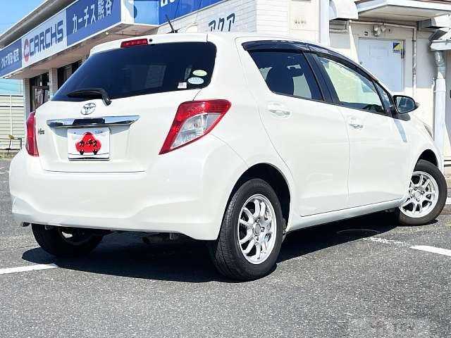 2014 Toyota Vitz