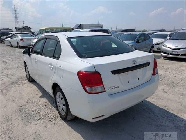 2013 Toyota Corolla Axio