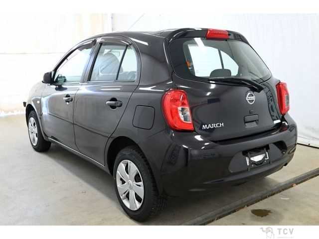 2016 Nissan March