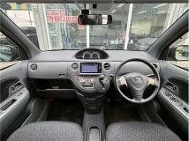2013 Toyota Sienta