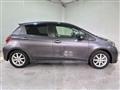 2011 Toyota Vitz