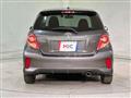 2011 Toyota Vitz