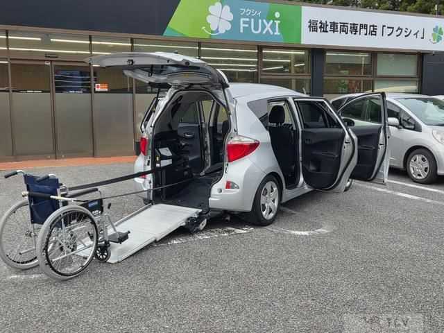 2012 Toyota Ractis