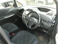 2005 Toyota Ractis