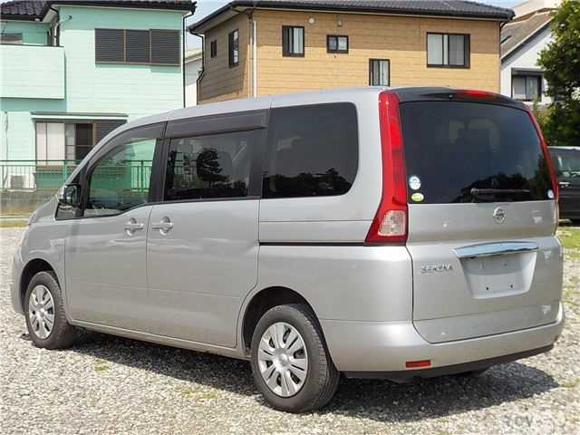 2010 Nissan Serena